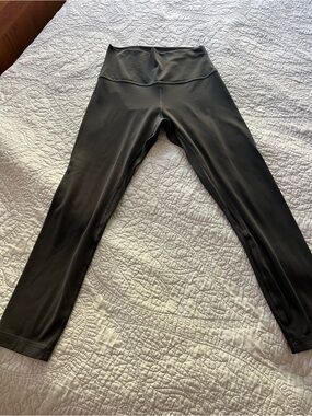 lululemon Align Graphite Gray 23” High-Rise Leggings - size 6 great!